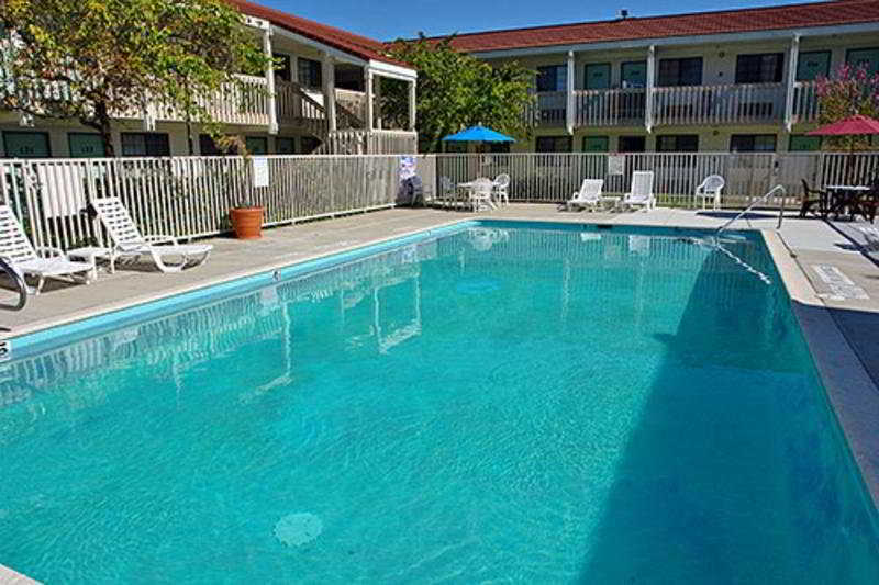 Motel 6-Redding, Ca - South المظهر الخارجي الصورة
